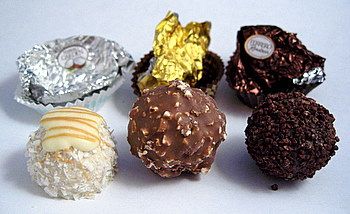 utf-8Bcm9jaGVyY29sbGVjdGlvbjEuanBn_zps24