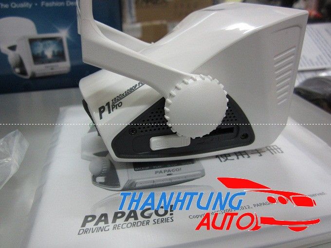 Camera hành trình cho xe, Camera hành trình cao cấp PAPAGO P1