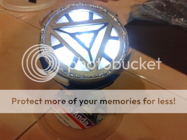 Making Iron Man Mark VI Arc Reactor Prop (Updated: Now With Stand/Holder!)